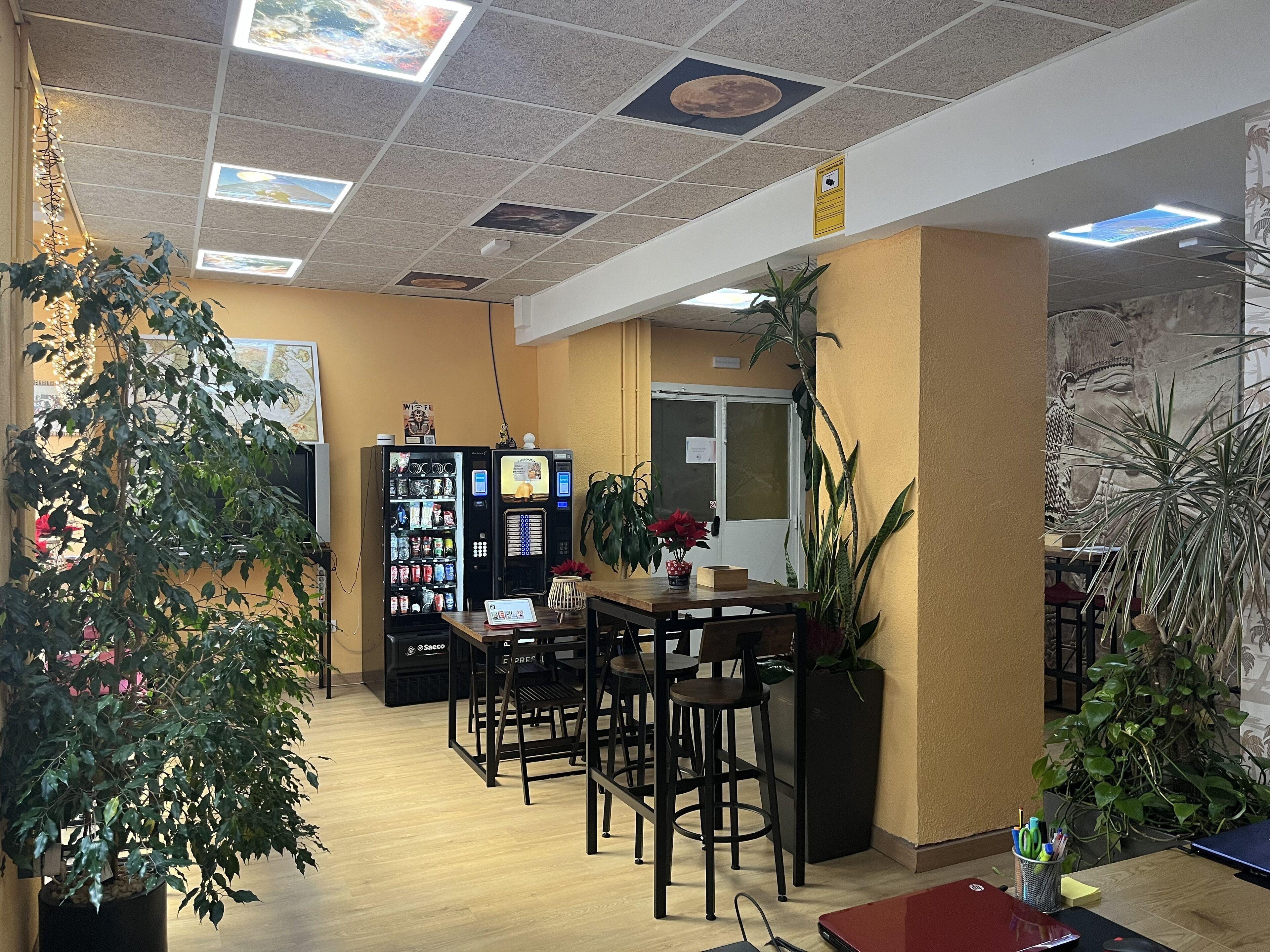 Debod Hostel — Photos 1